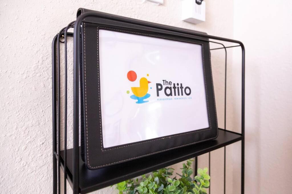 The Patito: Walk To The Zoo, Cafes And Restaurants Villa Албукерке Екстериор снимка